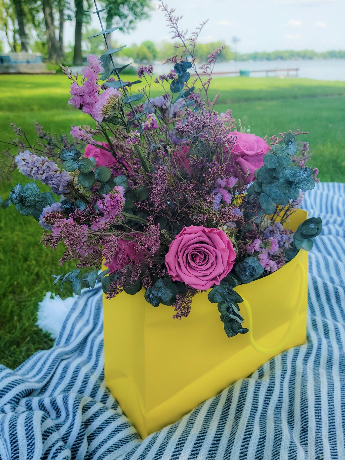 Preserved Mauve Rose Eucalyptus Bouquet - Mossy Moss by Olia